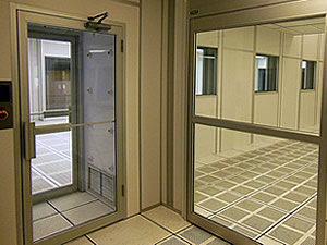 Cleanroom Air Showers